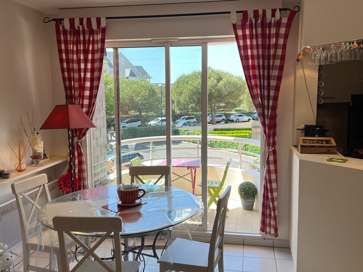 Appartement 2P Marina Port-Guillaume : Balcon Ouest - Photo 2