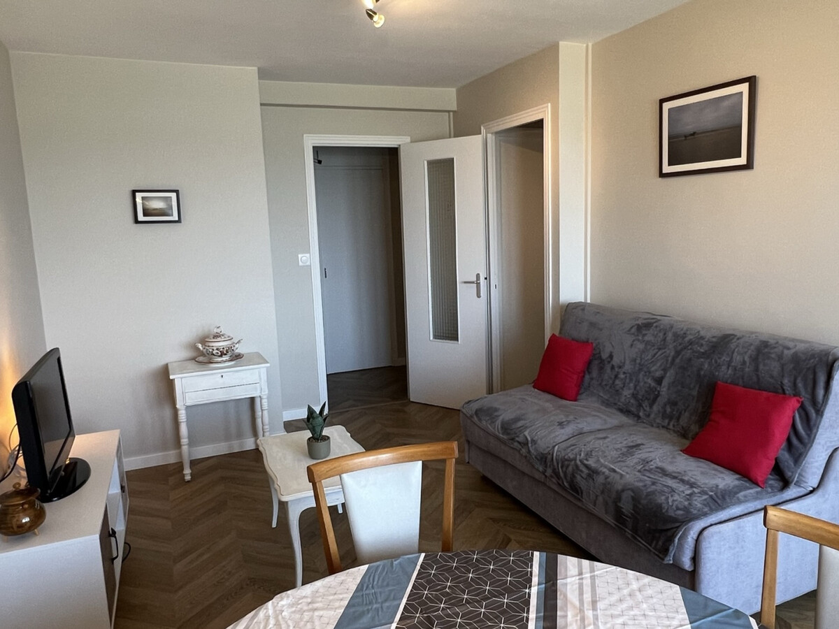 Studio cabine 32 m² vue mer et parking à Varaville - Photo 7
