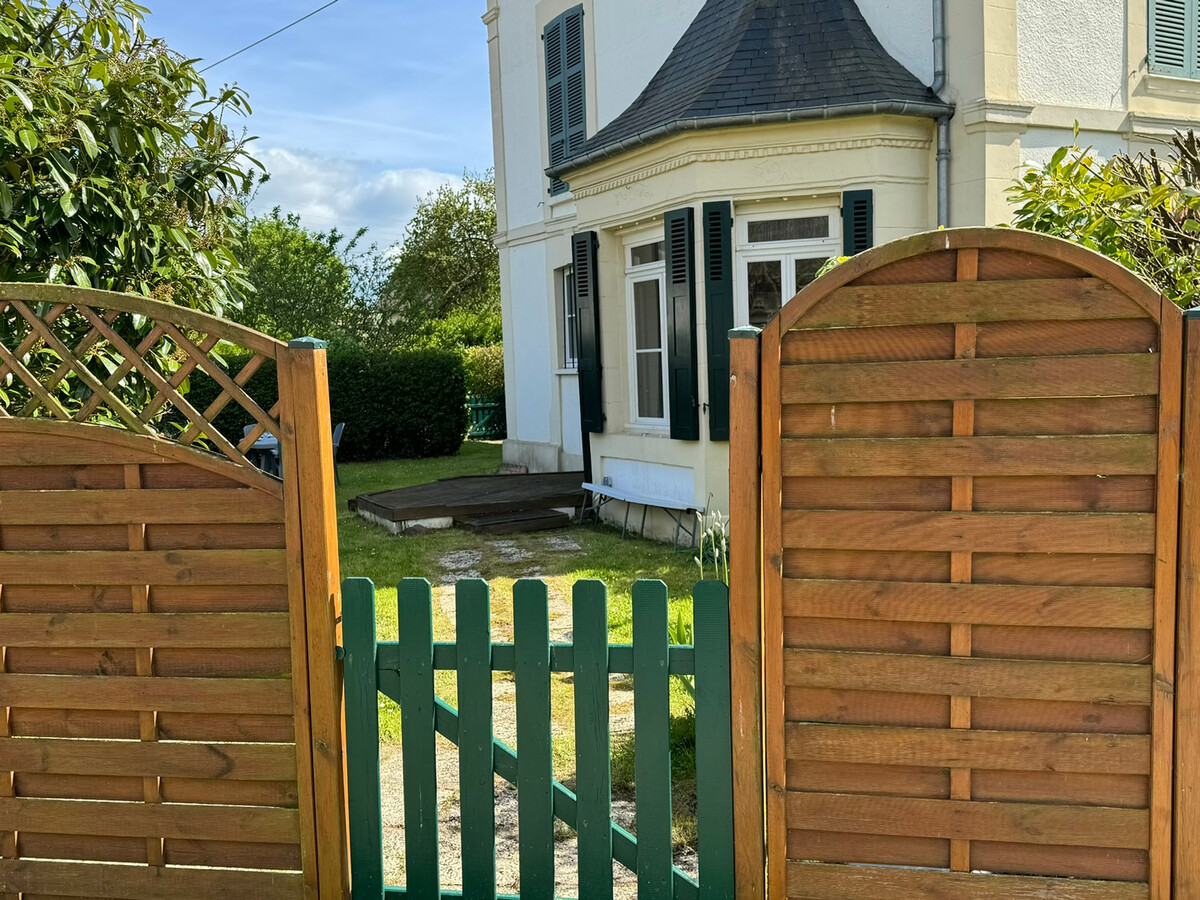 Appartement 57 m² avec jardin arboré, centre Cabourg - Photo 16