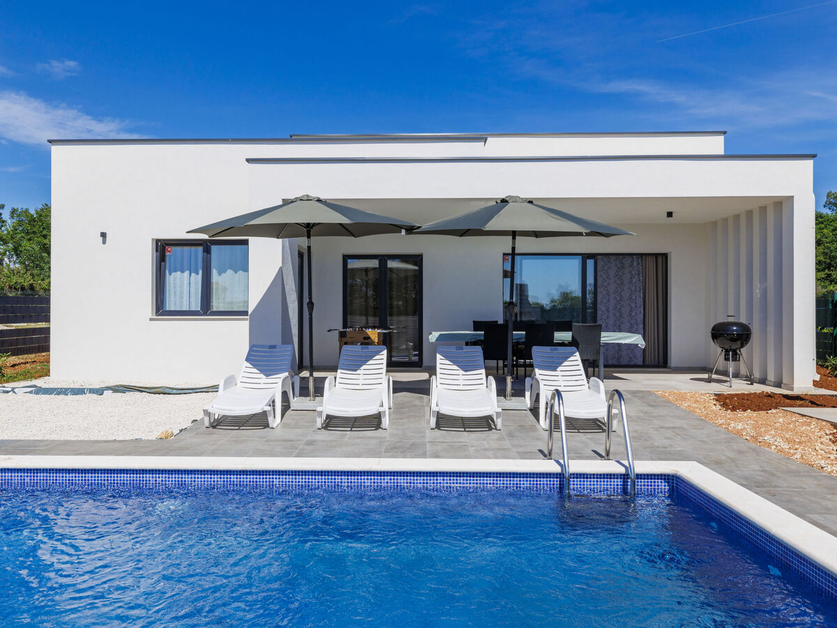 Villa Romeo, 3 chambres avec piscine privée à Vodnjan - Photo 1