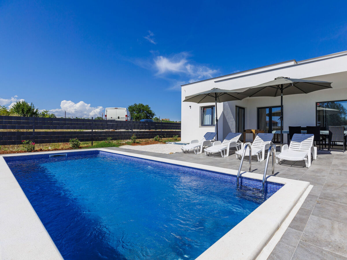 Villa Romeo, 3 chambres avec piscine privée à Vodnjan - Photo 5