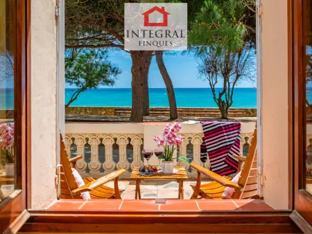 Location villa à Palamós, Maison en Bord de Mer avec Accès Direct à la Plage et Terrasse Panoramique - La Fosca, Palamós
