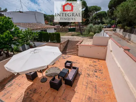 Maison en Bord de Mer avec Accès Direct à la Plage et Terrasse Panoramique - La Fosca, Palamós - Photo 33