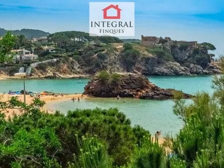 Maison en Bord de Mer avec Accès Direct à la Plage et Terrasse Panoramique - La Fosca, Palamós - Photo 34
