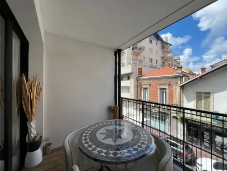 Location appartement à Arcachon, Arcachon Centre : T2 avec Parking, Loggia et Proche Plage