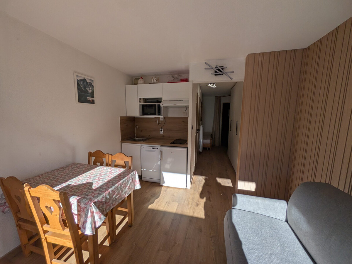 Studio 4 pers. plein sud avec vue pistes à Montgenèvre - Photo 3