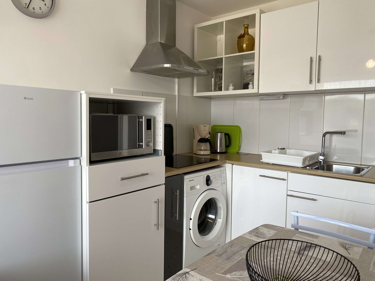 T1 Balaruc-les-Bains, balcon parc, clim, parking - Photo 5