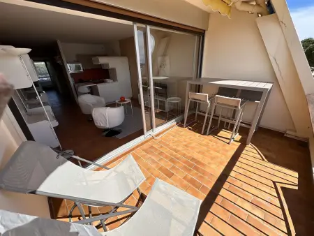 Appartement 3 pièces avec piscine, à 100 m de la plage à Le Grau-du-Roi : photo 5