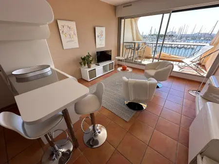 Appartement 3 pièces avec piscine, à 100 m de la plage à Le Grau-du-Roi : photo 6