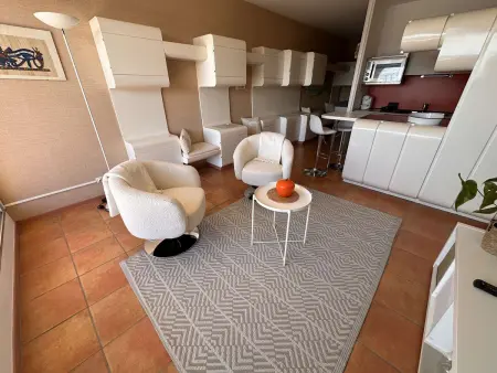 Appartement 3 pièces avec piscine, à 100 m de la plage à Le Grau-du-Roi : photo 9