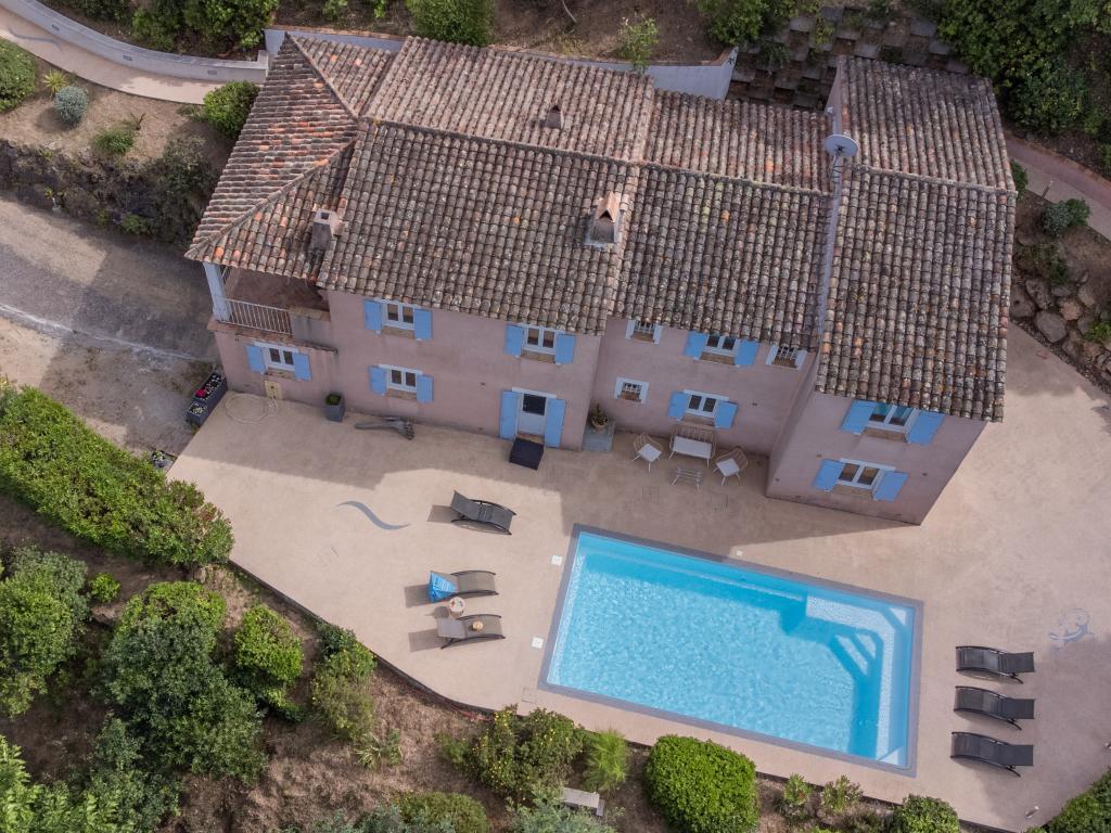 Plage, Villa avec vue, piscine et proche de la plage - Photo 28