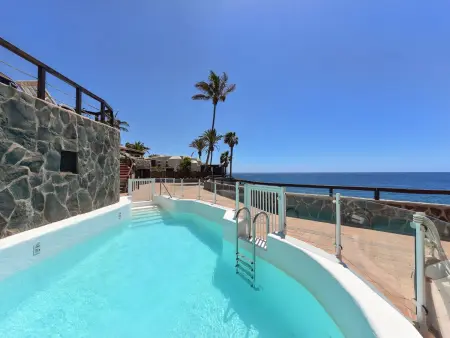 Maison Roca del Mar – vue mer, piscine, à 200 m de la plage : photo 2