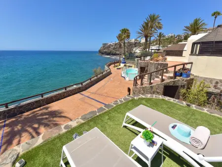 Maison Roca del Mar – vue mer, piscine, à 200 m de la plage : photo 3