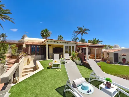 Maison Roca del Mar – vue mer, piscine, à 200 m de la plage : photo 26
