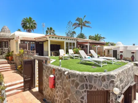 Maison Roca del Mar – vue mer, piscine, à 200 m de la plage : photo 27