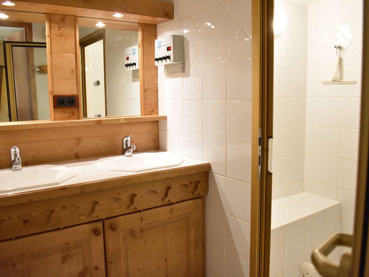 Appartement 70m² Méribel Village, balcon Sud et jacuzzi - Photo 25