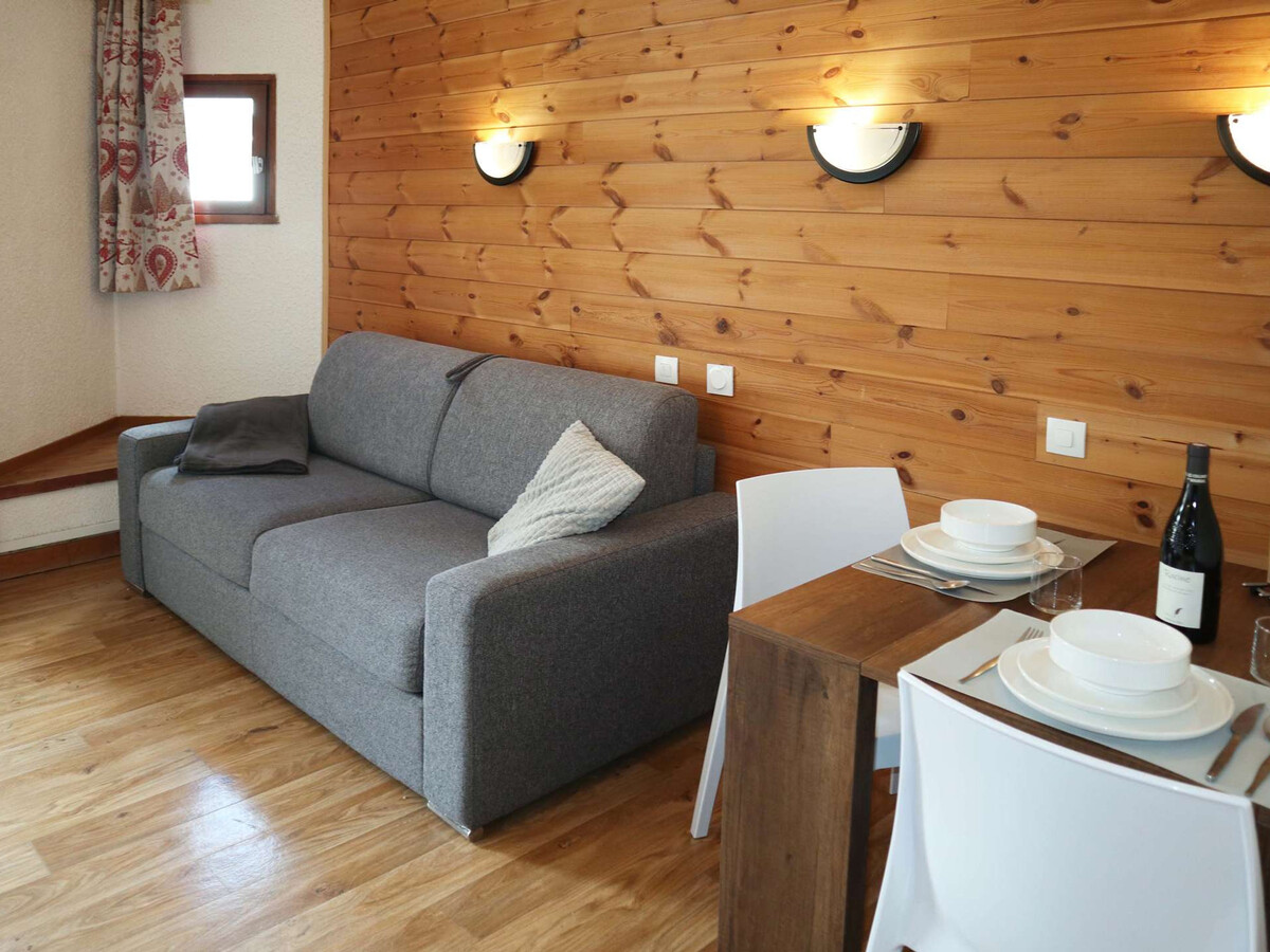 Studio vue pistes Les Orres, balcon sud face aux pistes - Photo 2
