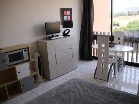 Studio rénové 2 pers. avec piscine à Cap d'Agde : photo 6