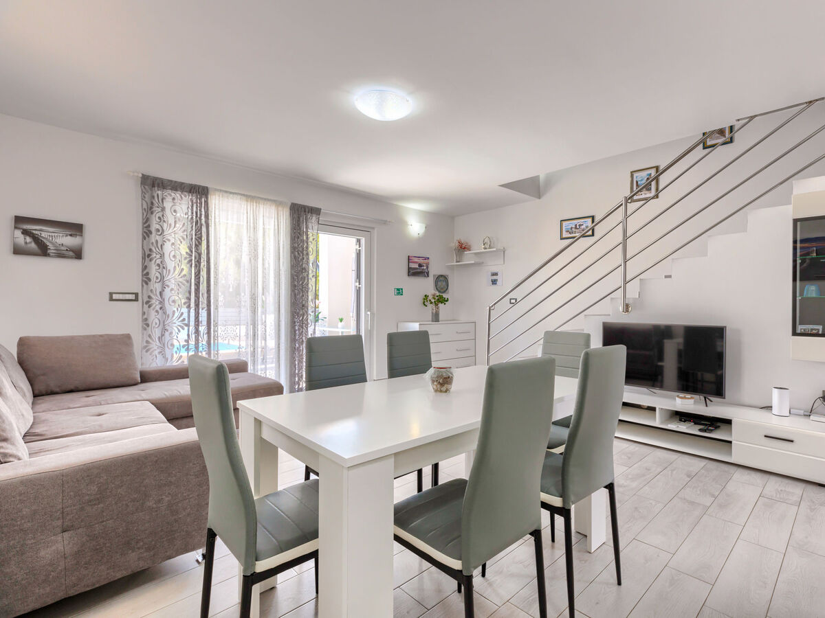 Villa Oli/A : maison 6 pers. piscine privée à Ližnjan - Photo 4