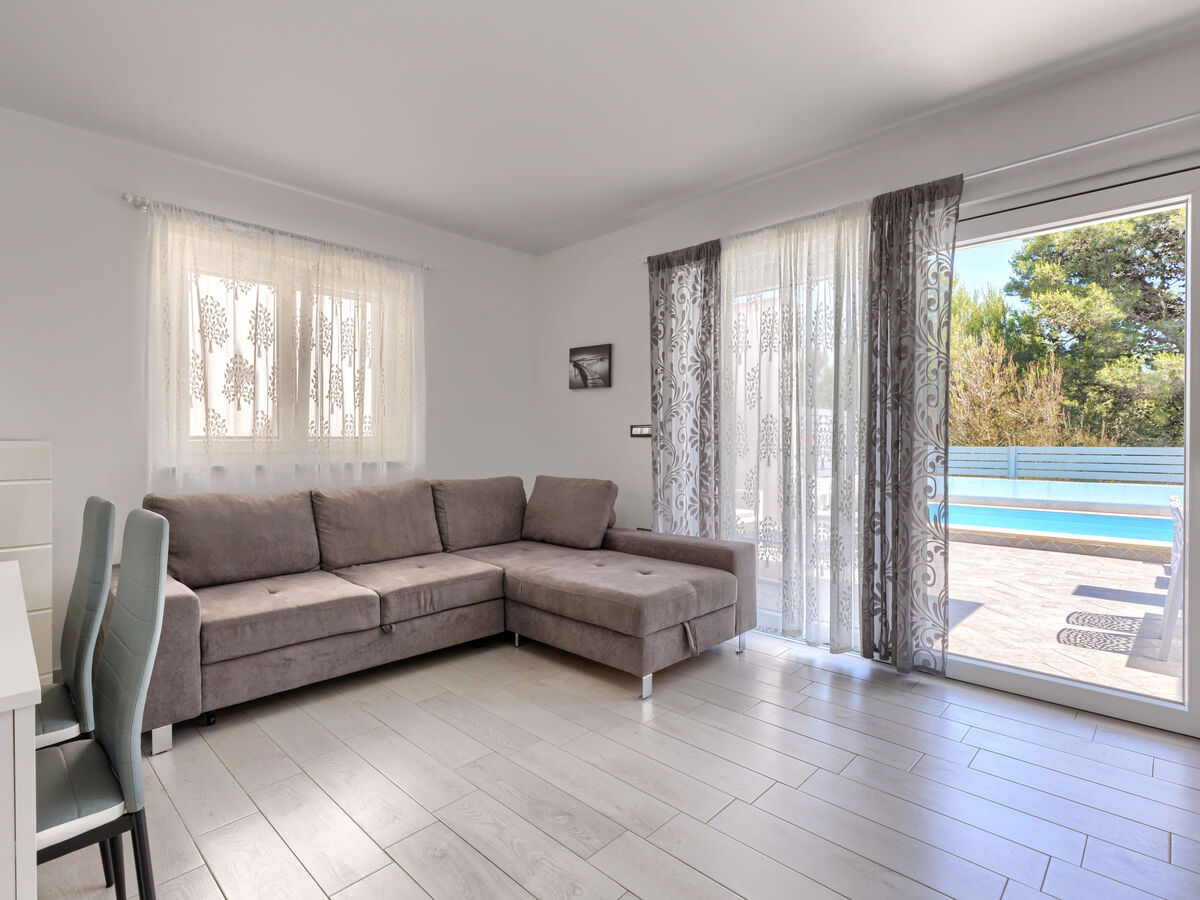 Villa Oli/A : maison 6 pers. piscine privée à Ližnjan - Photo 10