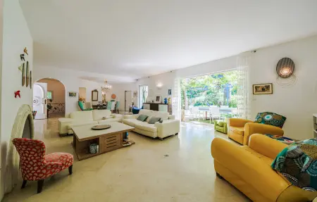 Maison 5 chambres avec piscine privée à Aix-en-Provence : photo 4