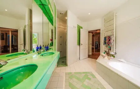 Maison 5 chambres avec piscine privée à Aix-en-Provence : photo 22