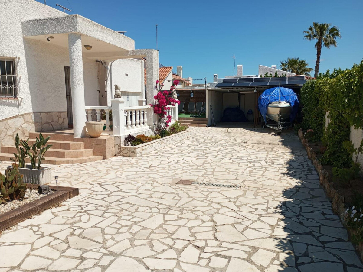 Maison 6 pers. avec piscine privée près de la mer à Riumar - Photo 6