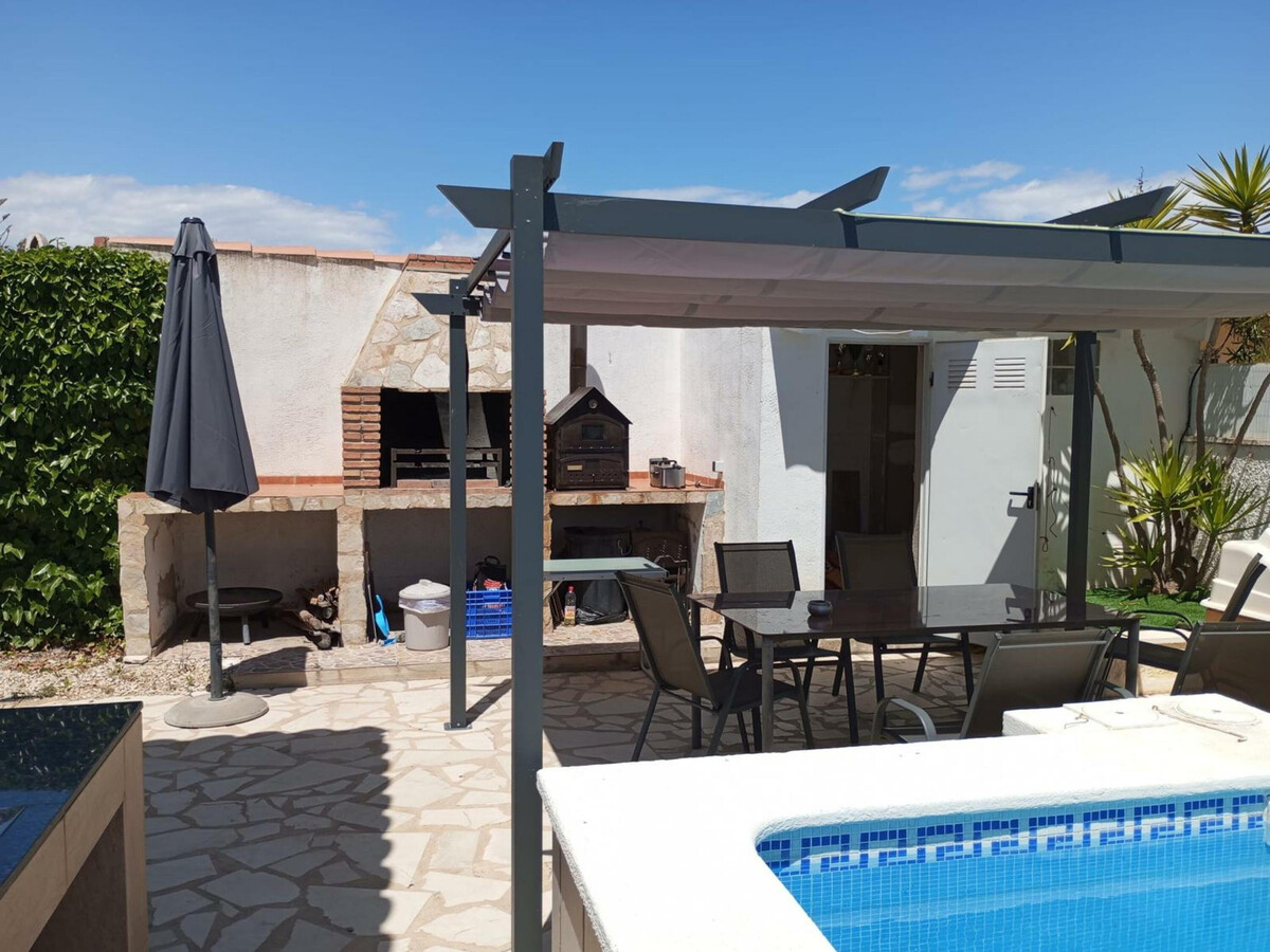 Maison 6 pers. avec piscine privée près de la mer à Riumar - Photo 10