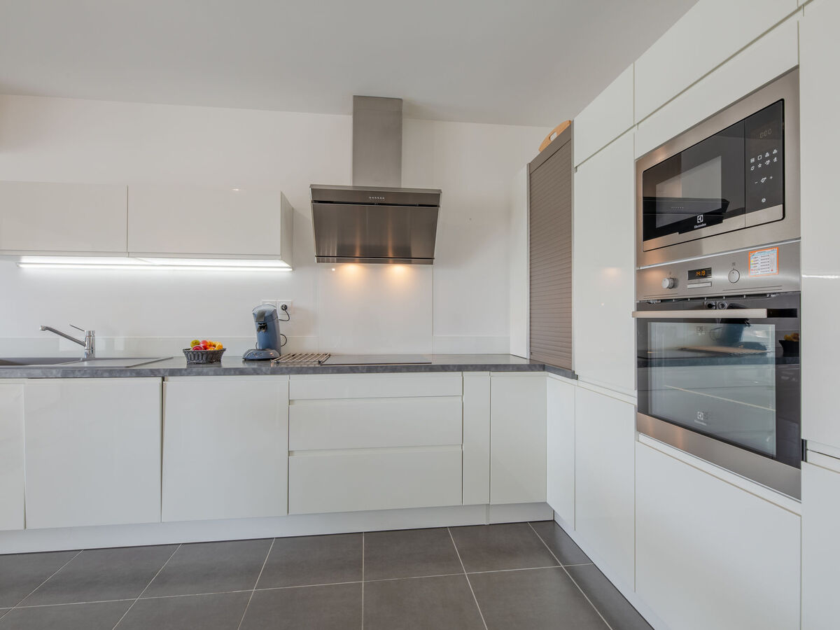 Appartement Le Newport à Fréjus, 900 m de la plage - Photo 4