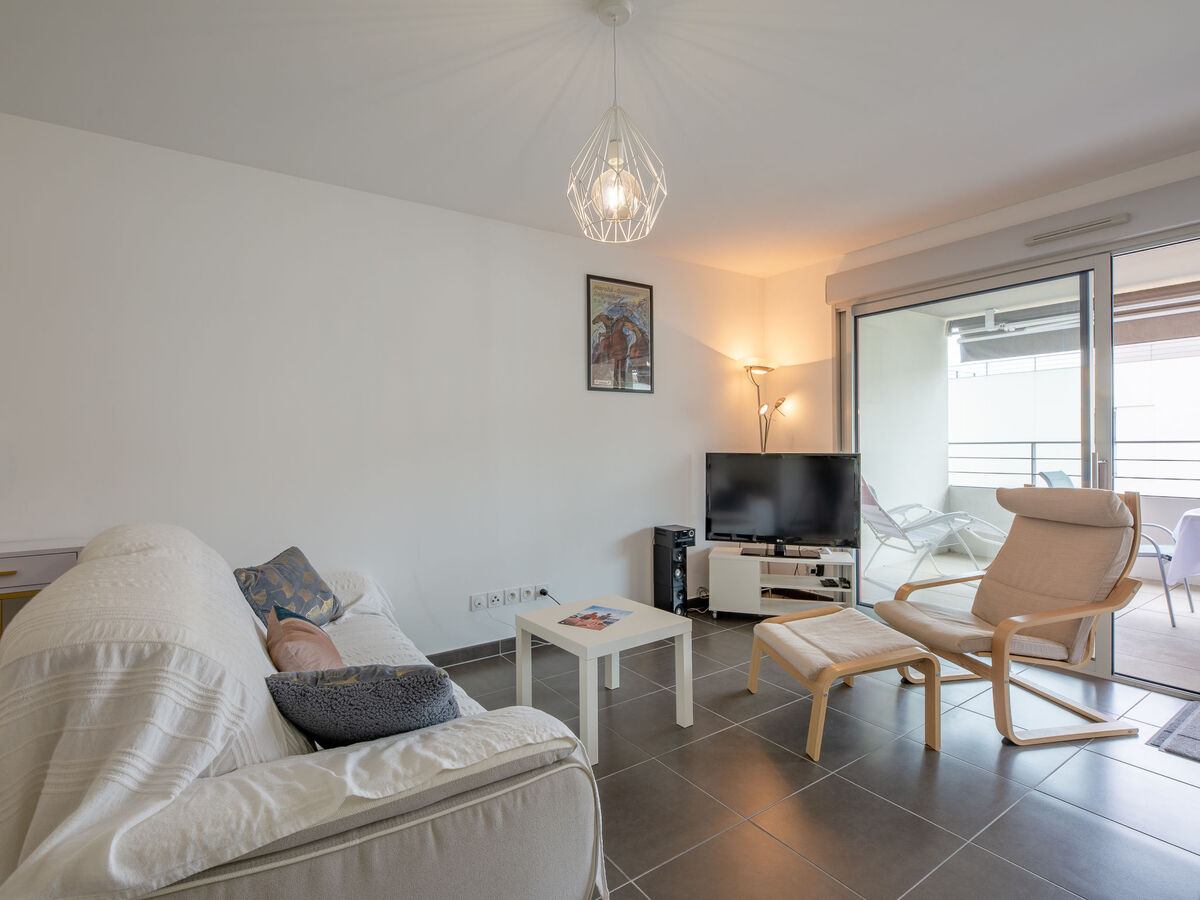Appartement Le Newport à Fréjus, 900 m de la plage - Photo 6
