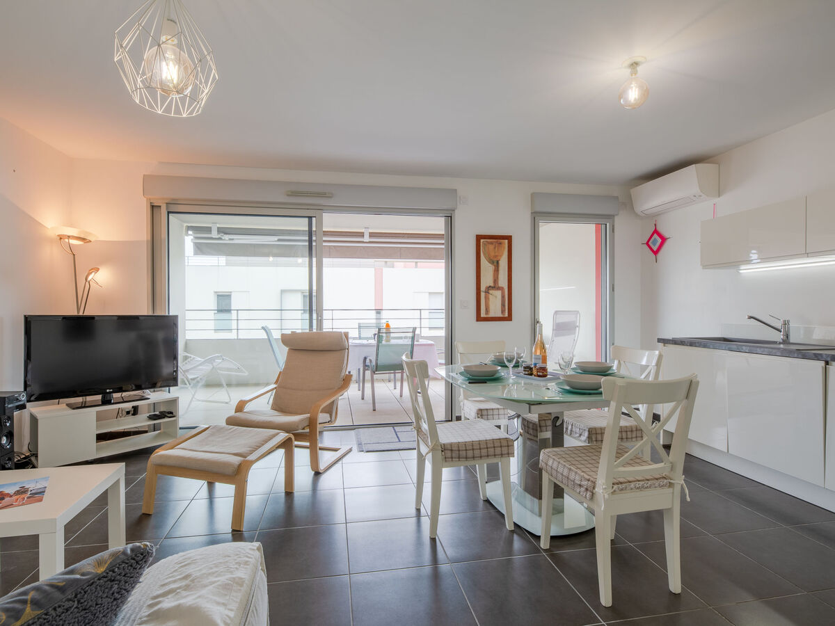 Appartement Le Newport à Fréjus, 900 m de la plage - Photo 8