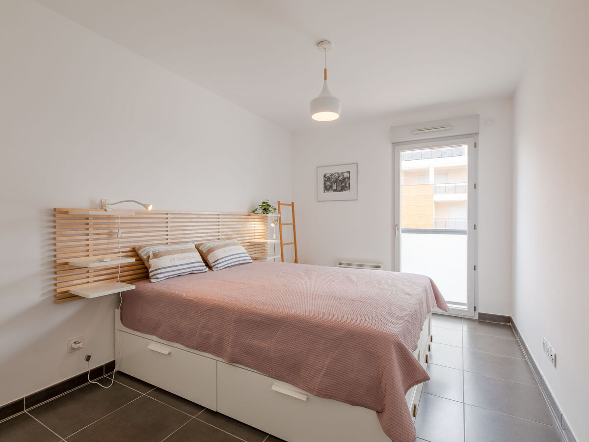 Appartement Le Newport à Fréjus, 900 m de la plage - Photo 12