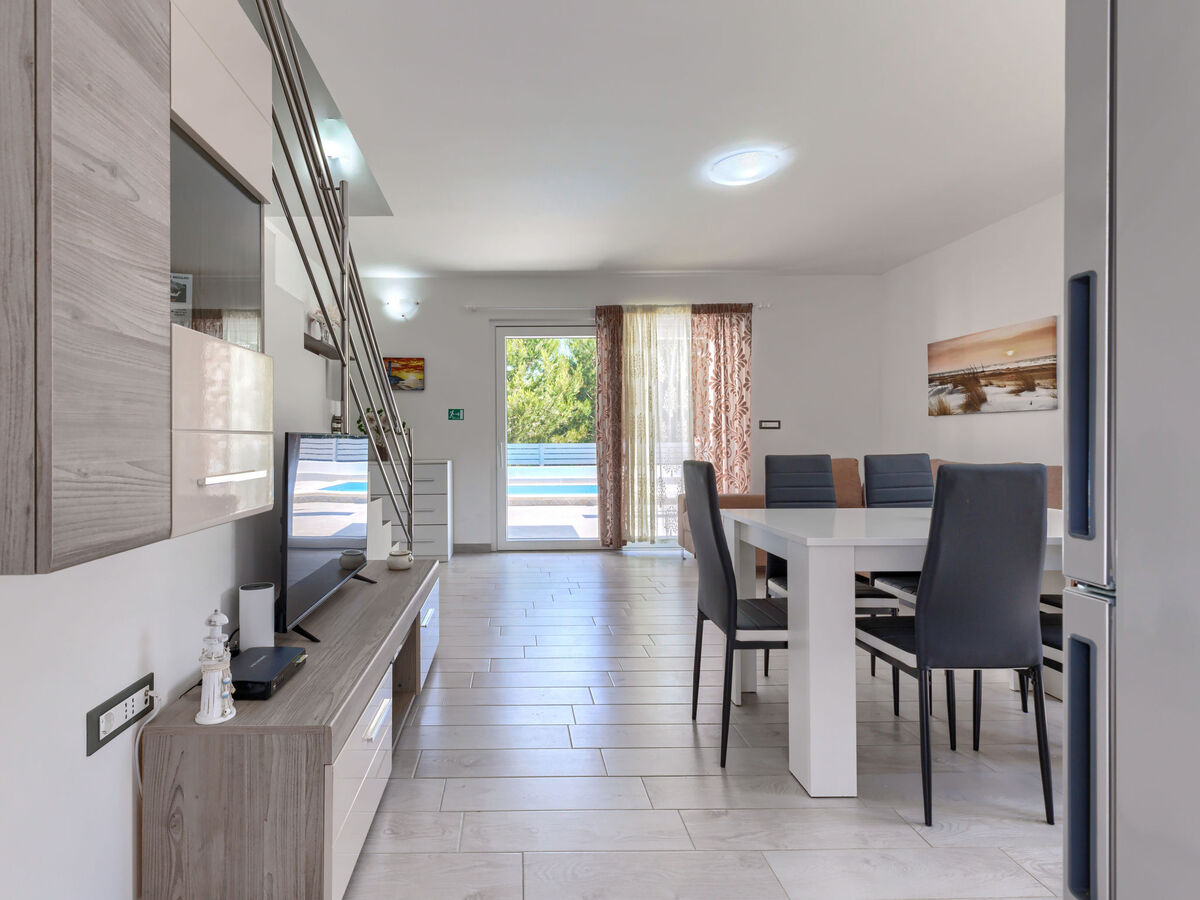 Villa Oli/B : maison 2 chambres avec piscine privée - Photo 17