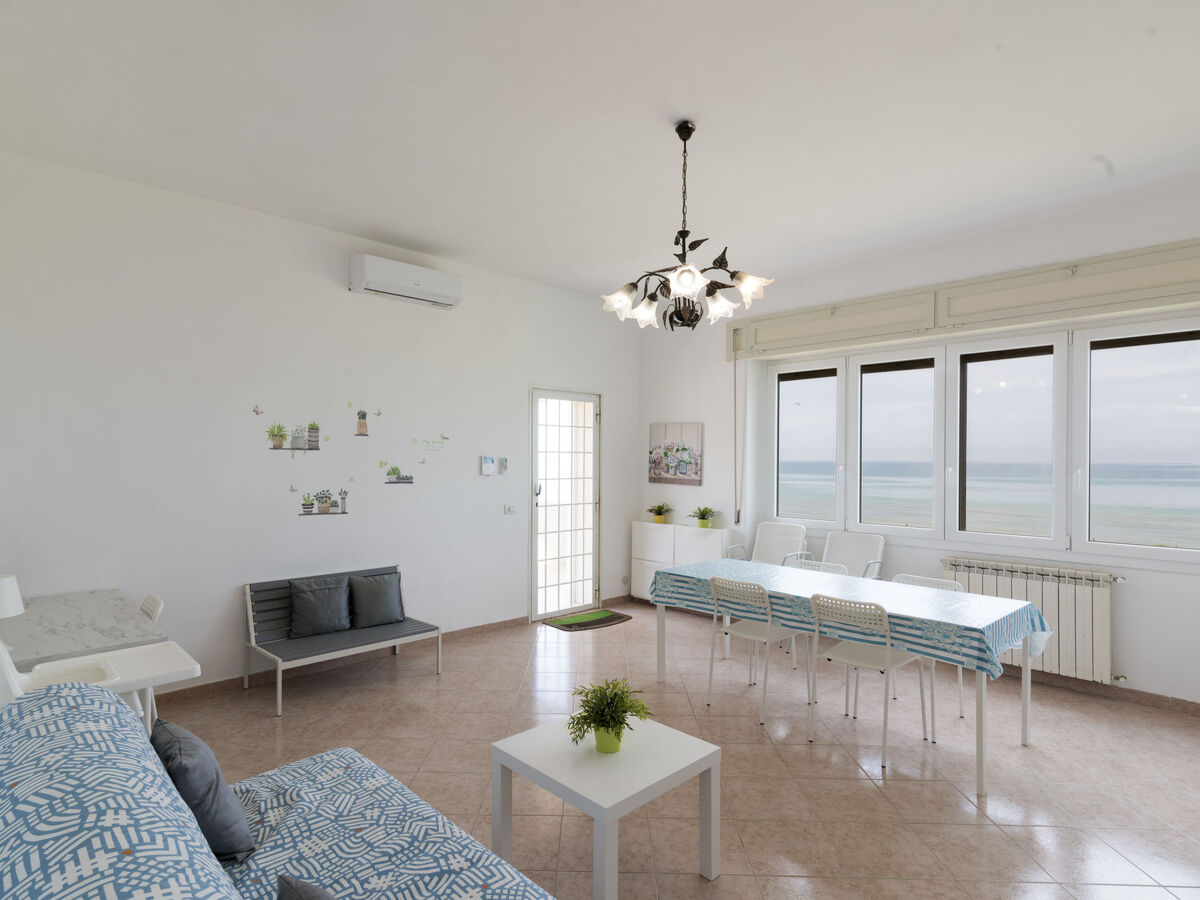 Rome's Beach House 1 - Appart. Torvaianica, 10m plage - Photo 7