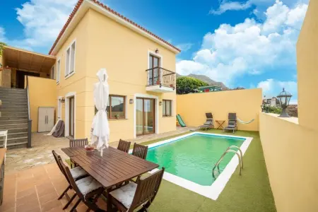 Location maison à El Palmar, Villa à Tenerife avec piscine et vue mer
