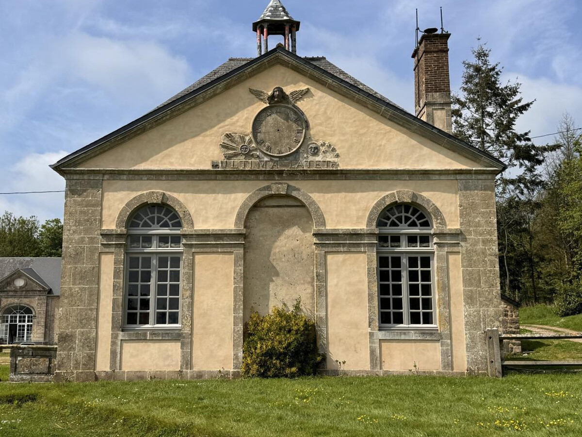 Pavillon XVIIIe siècle, parc privé 18 hectares - Photo 5