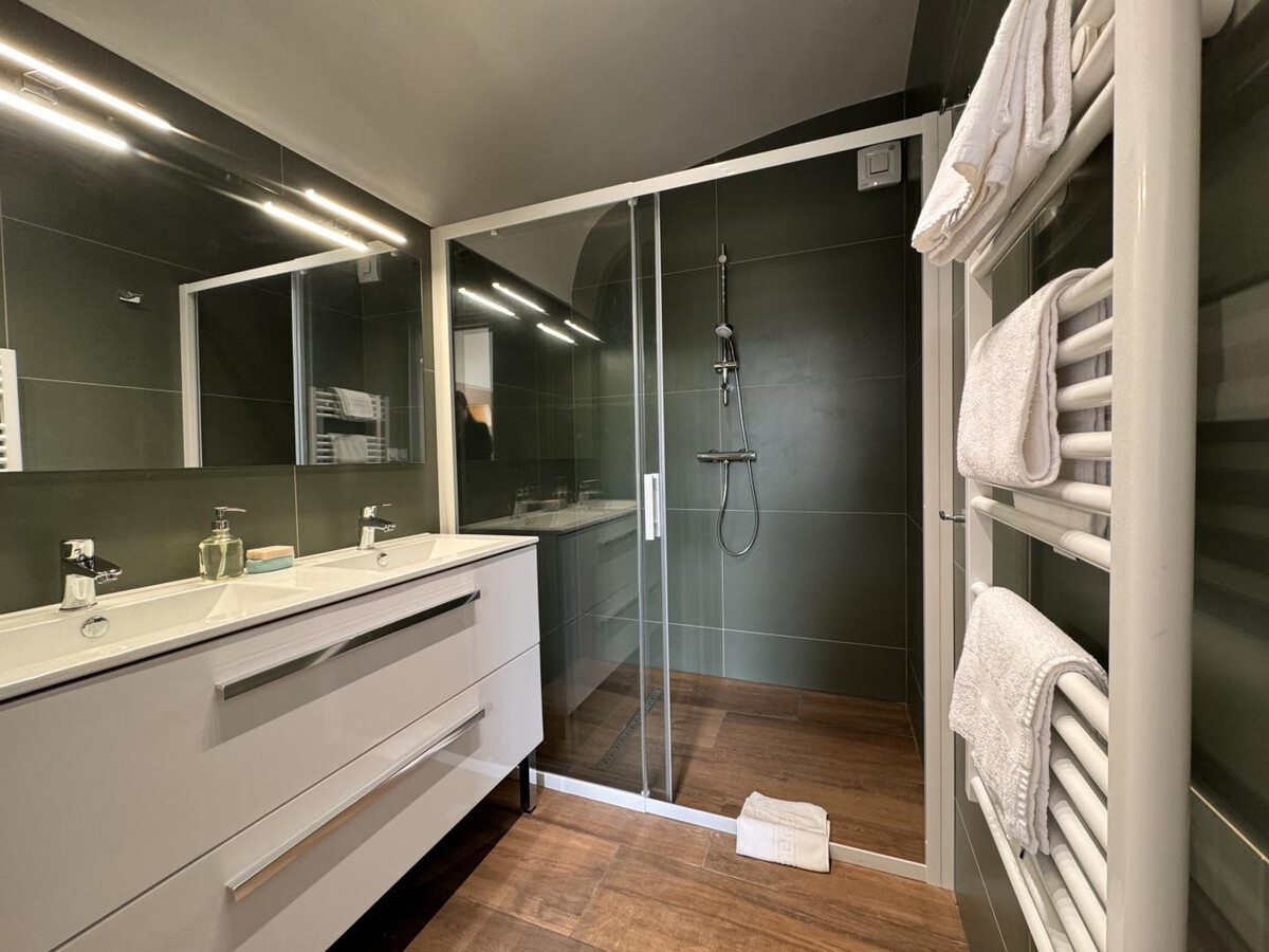 Pavillon XVIIIe siècle, parc privé 18 hectares - Photo 11