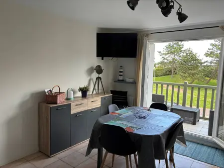 Location appartement à Merville Franceville Plage, Duplex avec balcon, accès direct plage, parking privatif