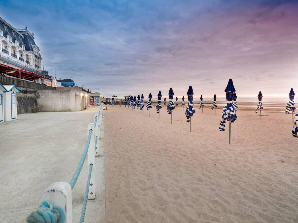 Appartement 33 m² à 50 m de la plage, balcon privé - Photo 9