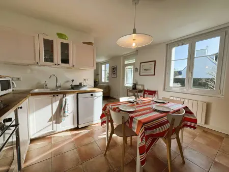 Maison 4 pers. à 1,7 km plage Kerleven, jardin calme : photo 6