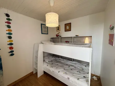 Maison 4 pers. à 1,7 km plage Kerleven, jardin calme : photo 17