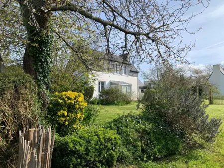 Maison 4 pers. à 1,7 km plage Kerleven, jardin calme : photo 19