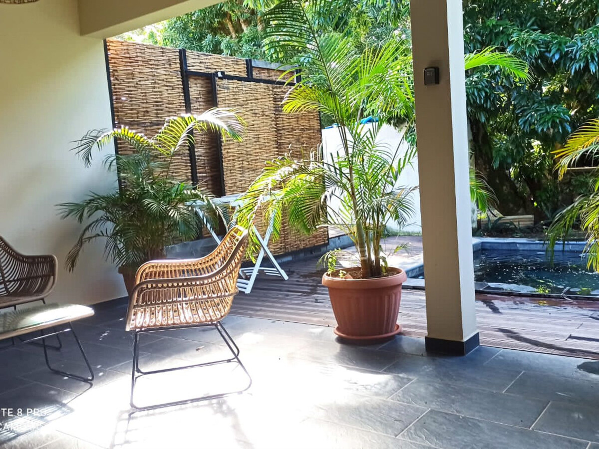 Villa Hibiscus à Saint-Philippe : 2 chambres, spa privatif - Photo 9