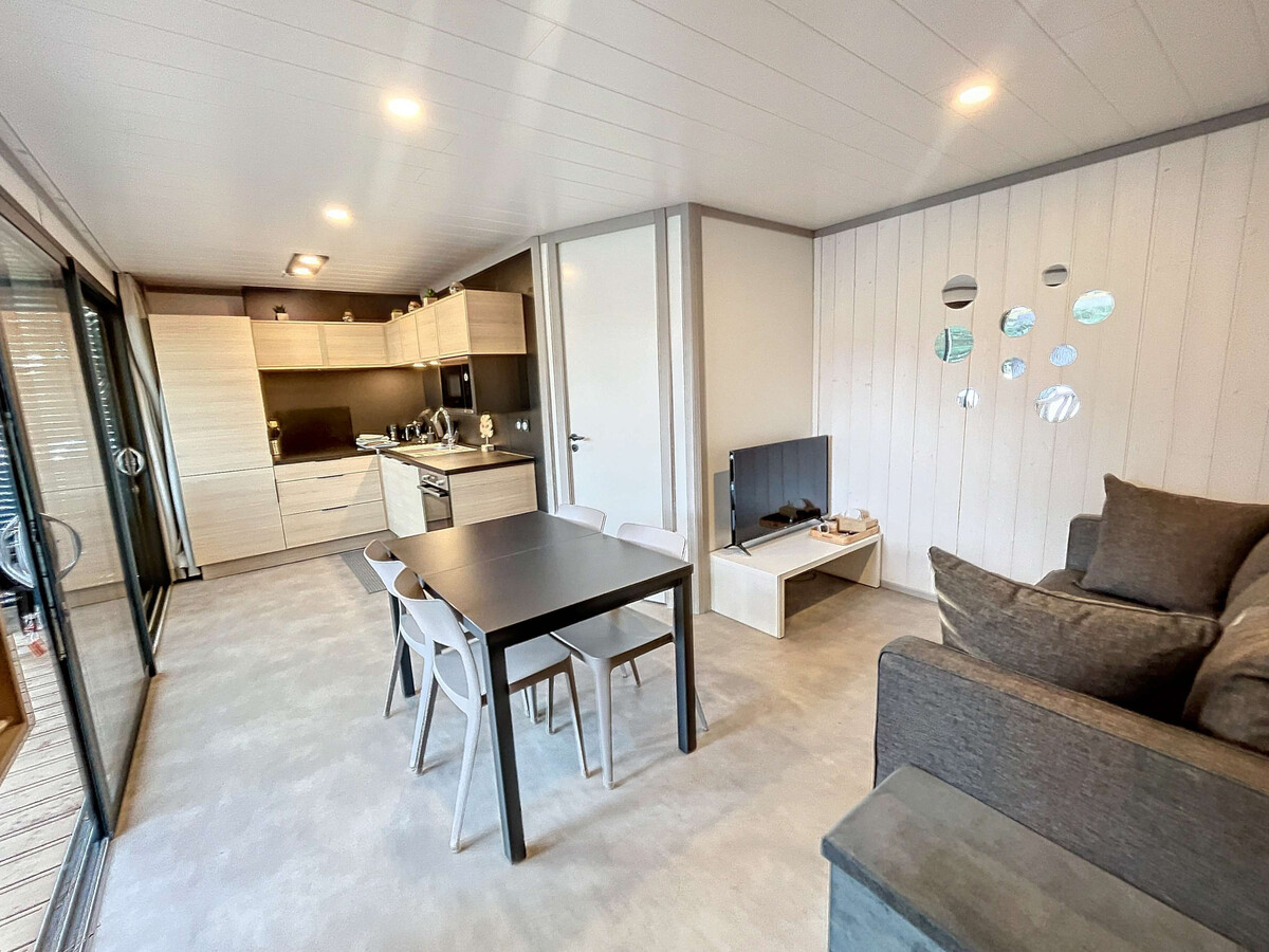 Chalet 6 pers. Jullouville : piscine chauffée, terrasse 45m² - Photo 3