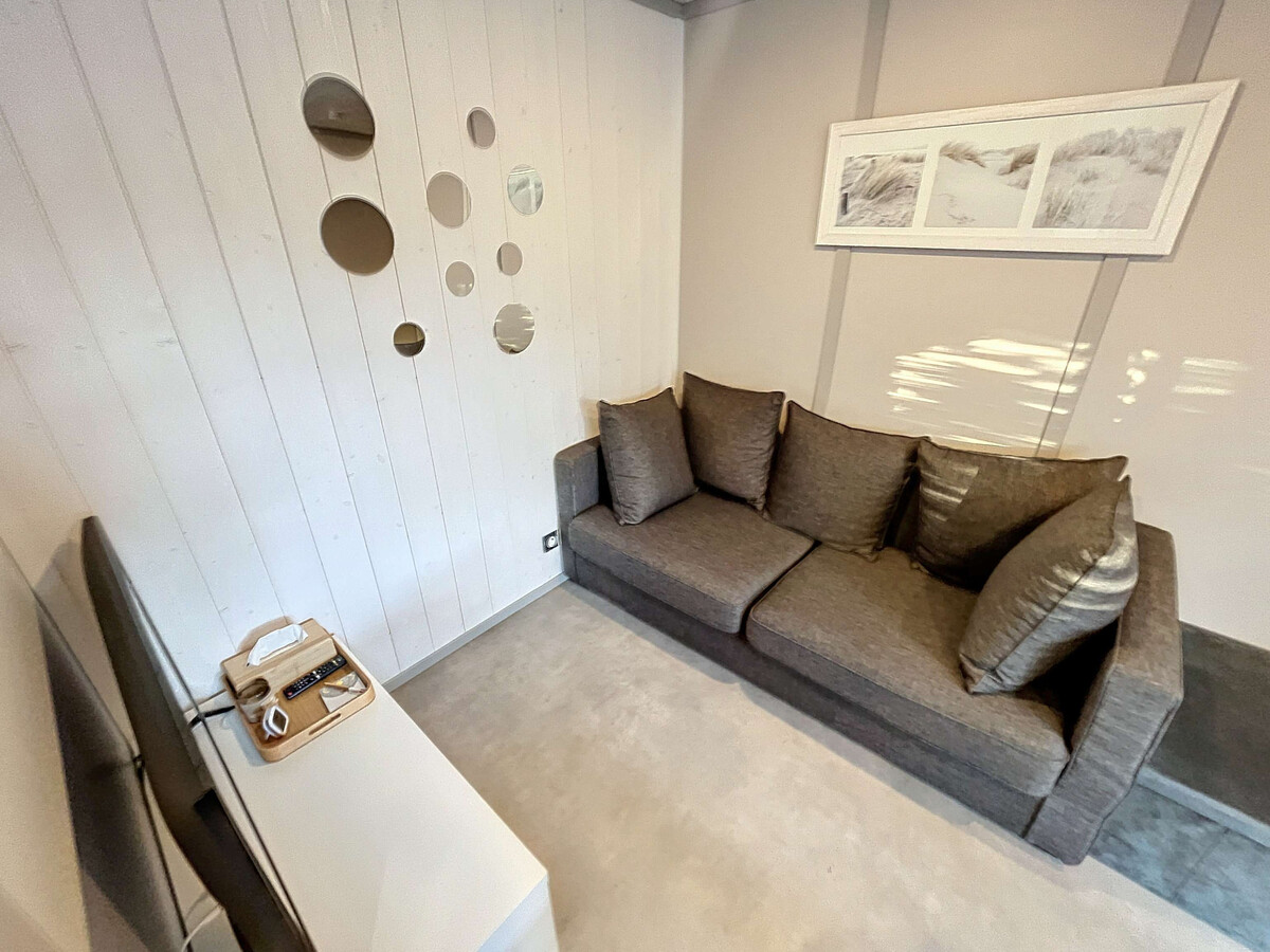 Chalet 6 pers. Jullouville : piscine chauffée, terrasse 45m² - Photo 6