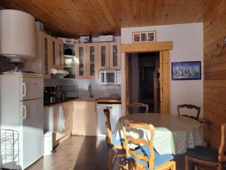 Appartement 6 pers rénové, balcon sud face aux pistes : photo 9