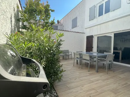 Location maison à La Palmyre, Belle villa T5 pour 8 pers. à La Palmyre – Proche mer, parking, WiFi