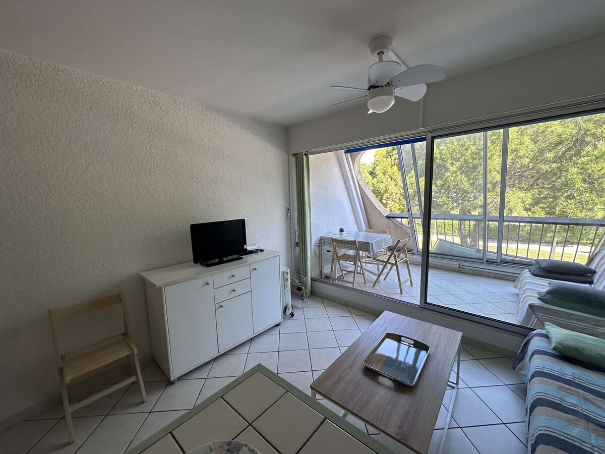 Studio vue mer avec terrasse 8m², piscine, parking - Photo 11