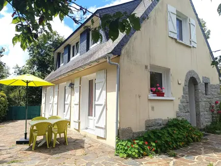 Location maison à Pleumeur Bodou, Maison avec WIFI, jardin clos, terrasse, à 600m de la plage - Pleumeur-Bodou