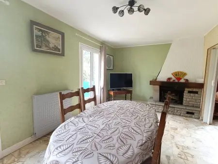 Maison 3 chambres, jardin clos et terrasse à 600m de plage - Photo 3